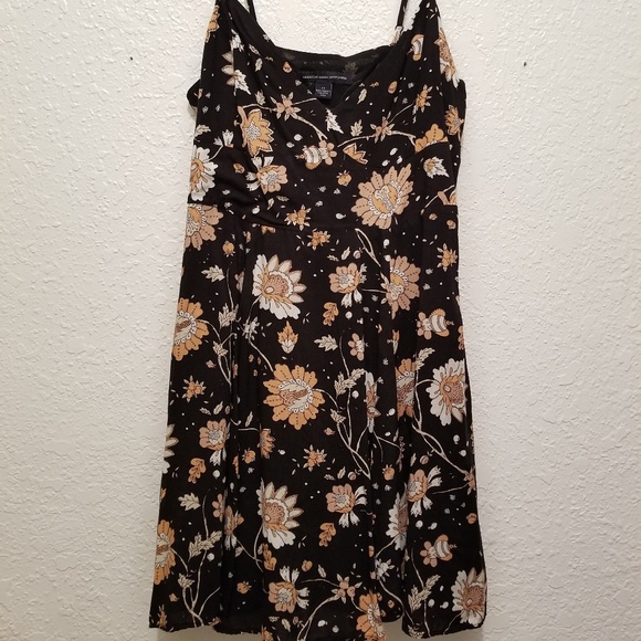 AE Floral Babydoll Mini Dress - EUC - 00 - Picture 3 of 5